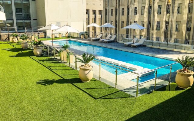 Modern Studio in Mandela Rhodes Place