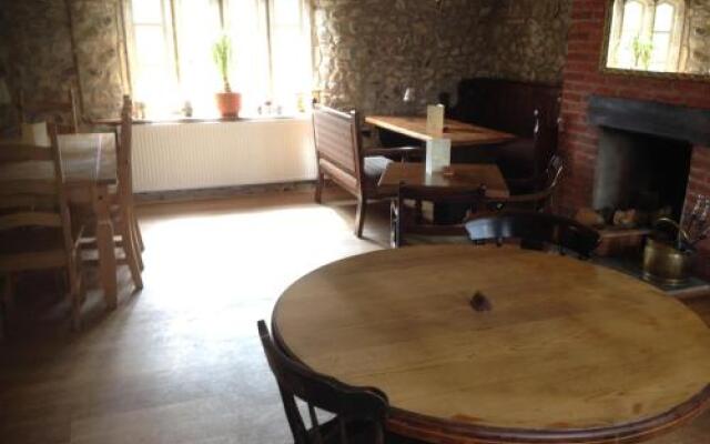 The George Inn