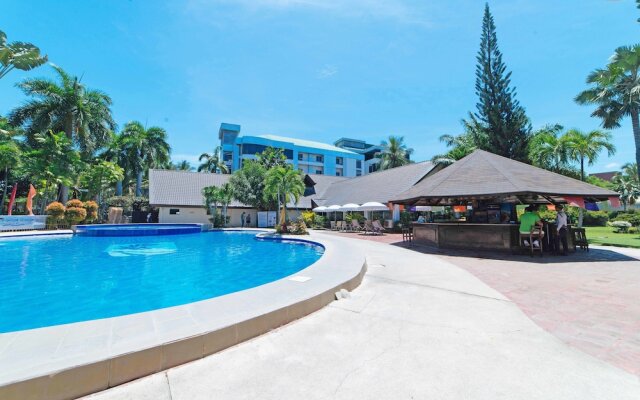 RedDoorz Premium @ The Ritz Garden Oases