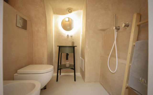 TD Lamiamola Stylish Trulli Lamie With Pool