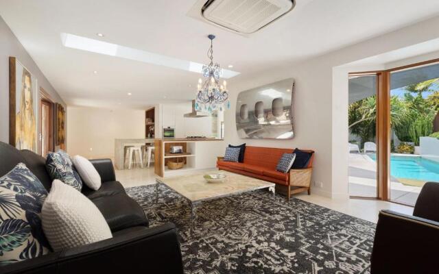 Your Luxury Escape One Coral