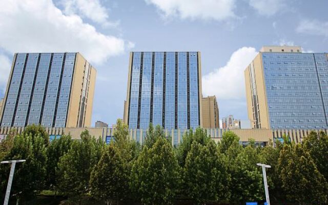 Zhihui Hotel (Zhengzhou Zhongzhou Avenue Sanquan Road)