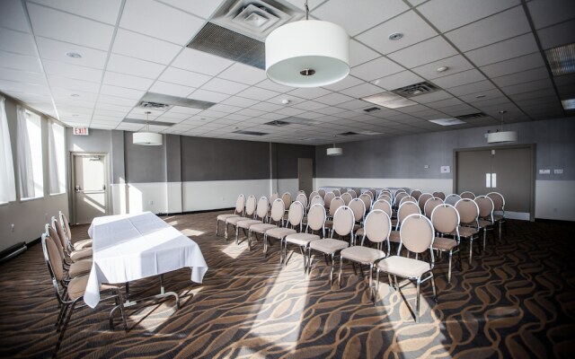 Mamateek Restaurant & Pub