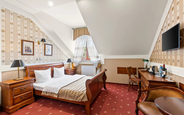 Hotel Diament Arsenal Palace Katowice/Chorzów