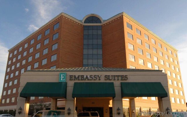 Embassy Suites by Hilton Dallas Love Field