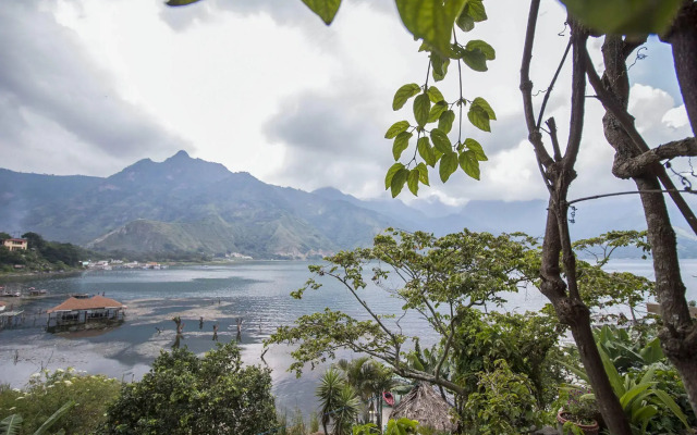 Eco Hotel Uxlabil Atitlan