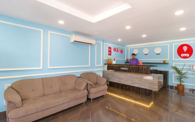 Hotel Golden Leaves By OYO Rooms