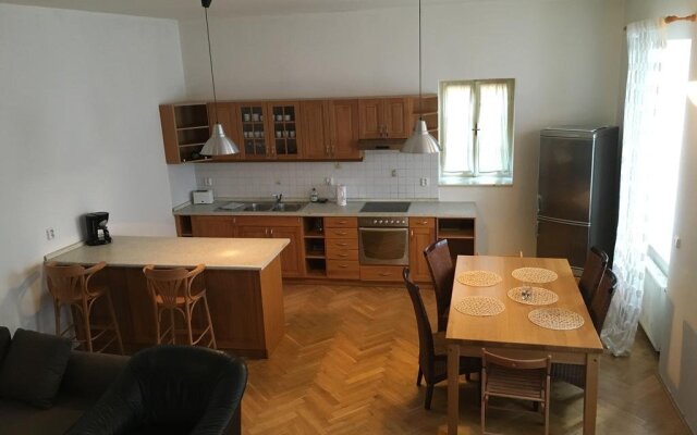 Charles Bridge Apartments