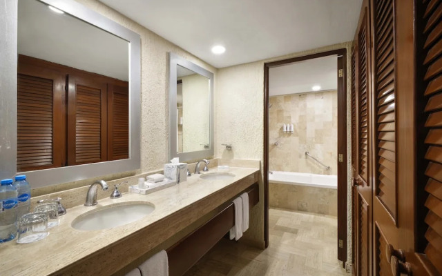 Family 3 Bedroom Ocean Villa By Wyndham Grand Cancun
