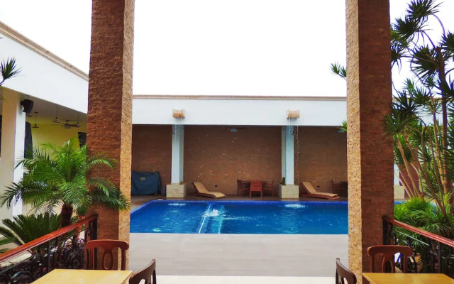 Royal Serennia Small Hotel Boutique