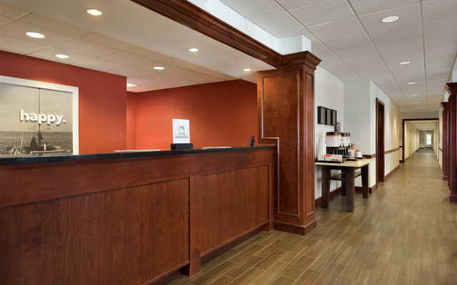 Hampton Inn & Suites Newport/Middletown