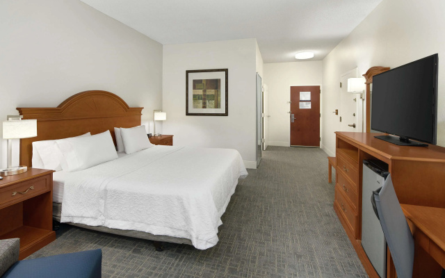 Hampton Inn Atlanta - Newnan