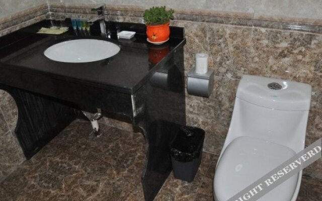 Qinbei Business Hotel