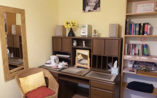 The Cedars House B&B