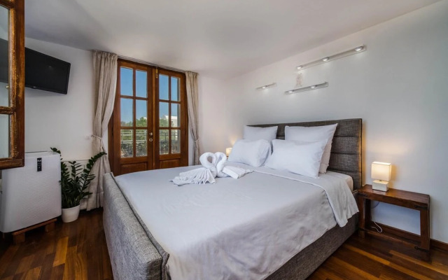 Villa Celma in Santorini