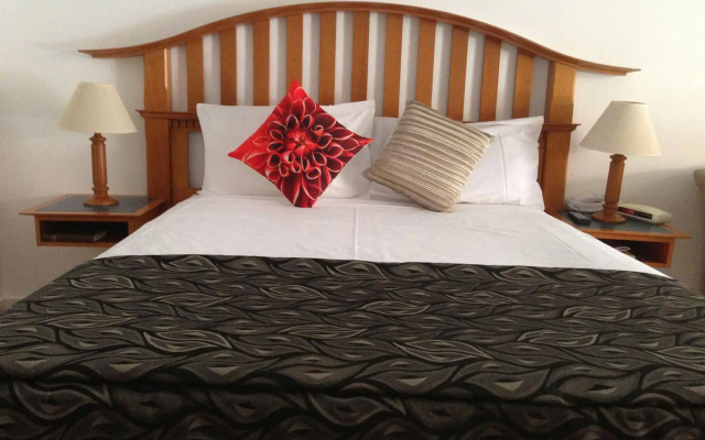 Sugar Country Motor Inn