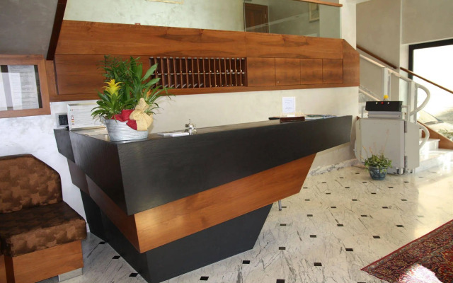 Hotel Iris