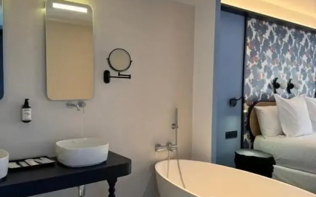 Hotel Divino by Fimedhotels