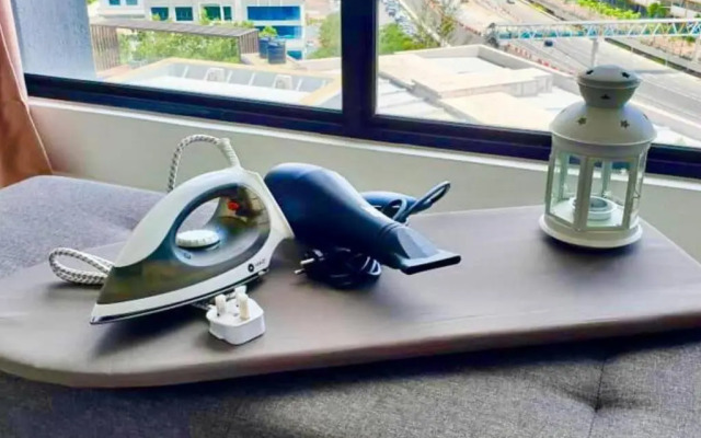 Cozy Mayfair Homestay