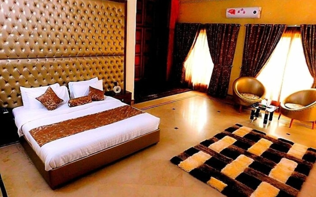 Signature Residence