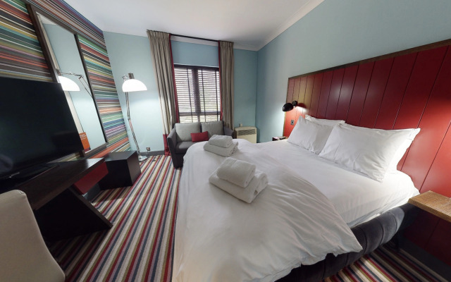 Village Hotel Swindon