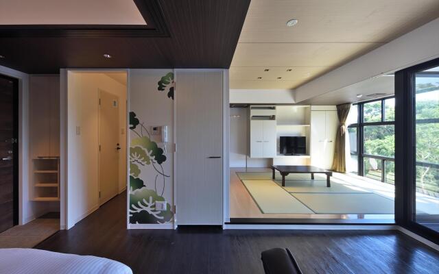 Karry CONDO CHURAUMI