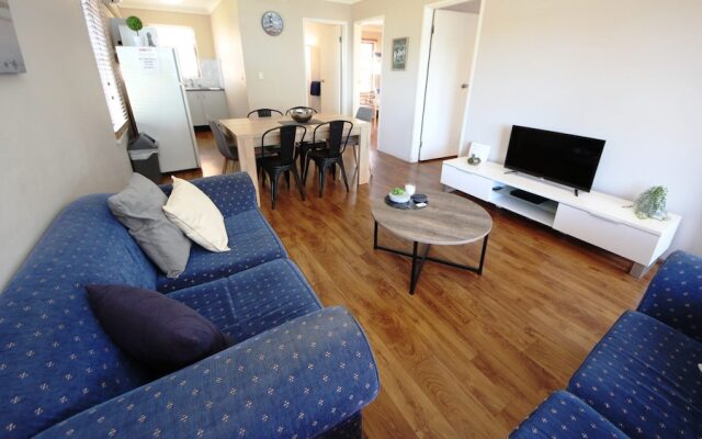 Dunbar Court  Unit 5 at South West Rocks