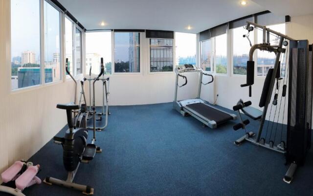 McGallery Art - Lucky Residence Suite's & Apartments