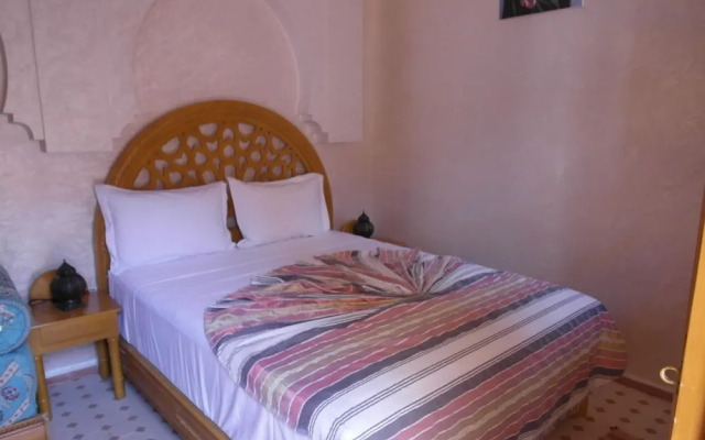 Riad Jenan Adam