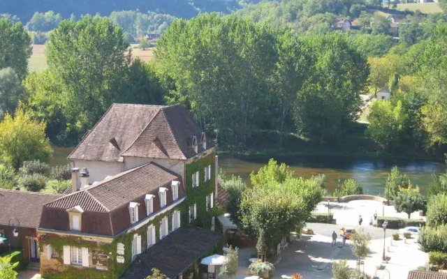 Hostellerie Du Passeur