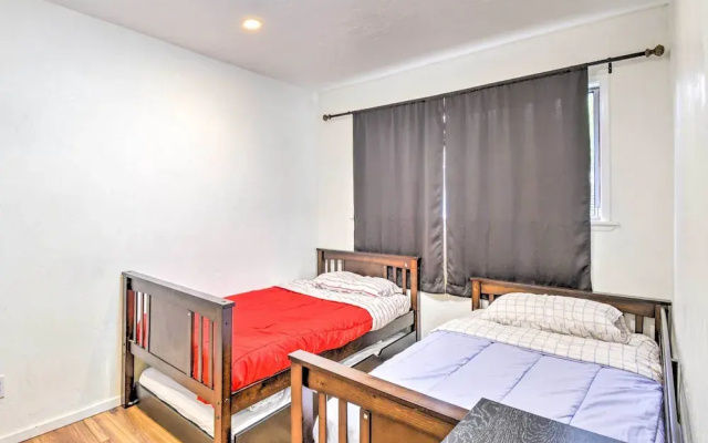 Bremerton Home: 2 Mi to Bremerton Boardwalk!