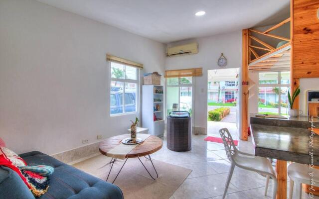 Romantic Tiny Apartment