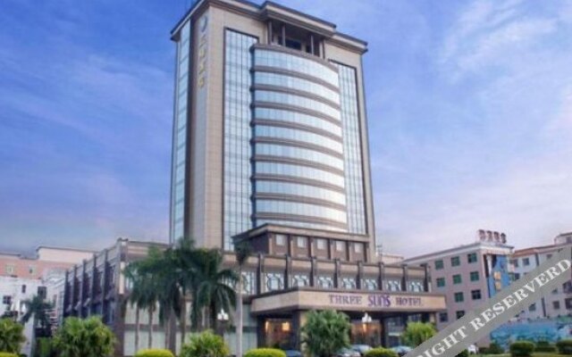 Huizhou Three Suns Hotel