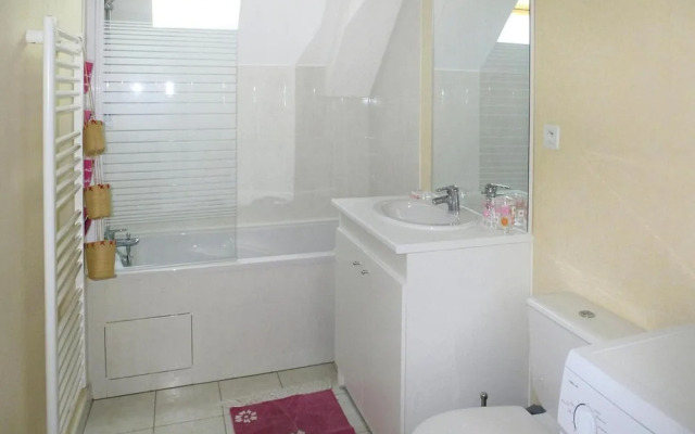 House in St. Quay Near Gr34 and Beaches