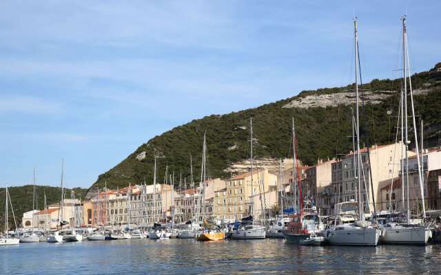 Best Western Hotel Du Roy D'aragon