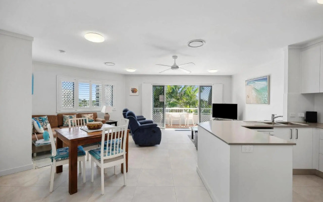 Unit 9 'Coolum Blueseas', Coolum Beach