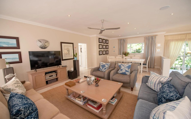 Lovely 2 bedroom rental unit with exquisite views