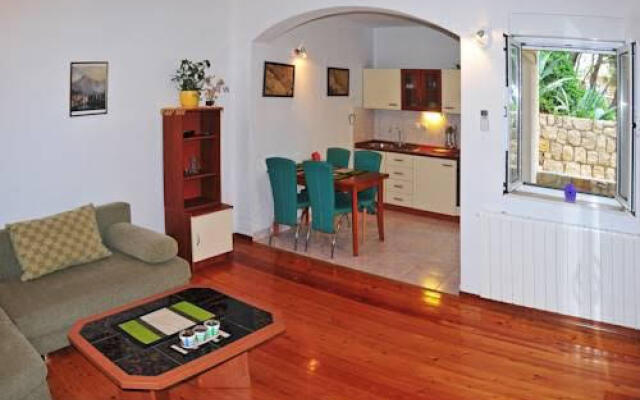 Apartments Gilve
