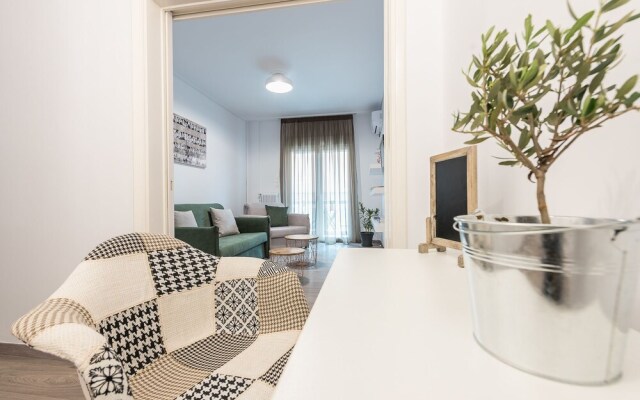 Comfy Home in Koukaki