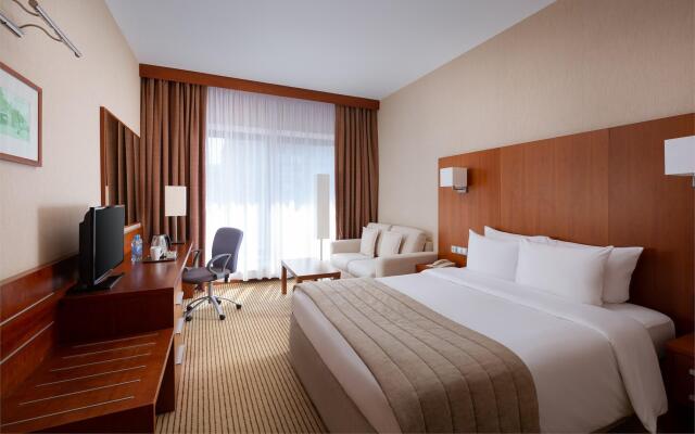 HolidayHall Samara Hotel