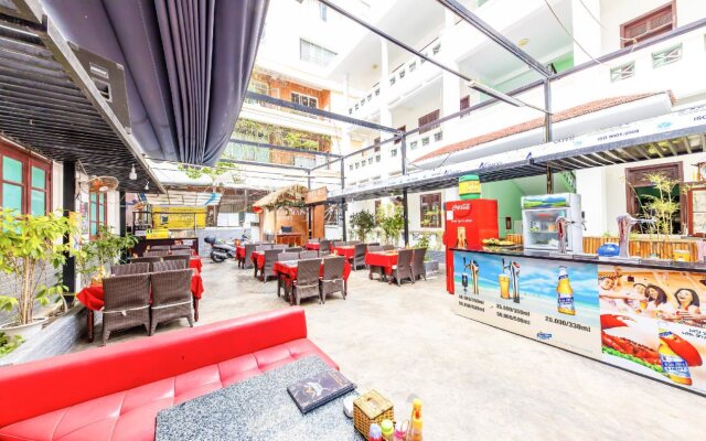 Tuyet Mai Hotel
