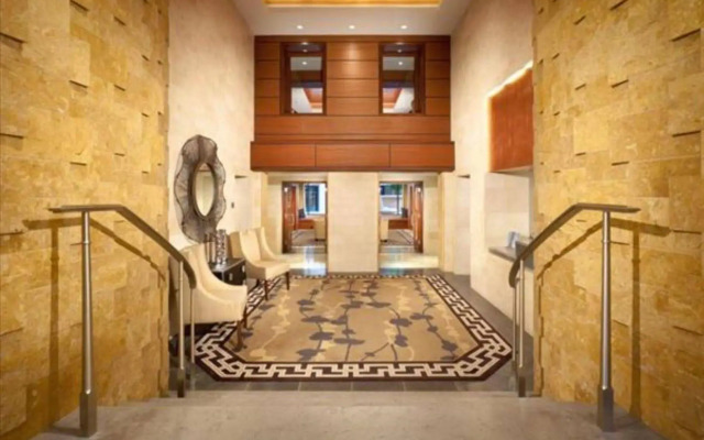 Global Luxury Suites at The Convention Center
