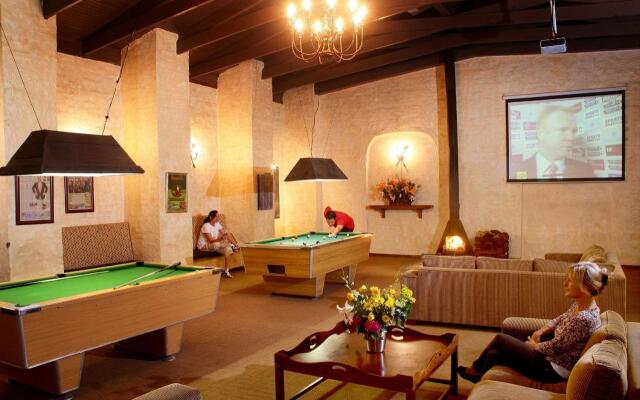 First Group Bushman’s Nek