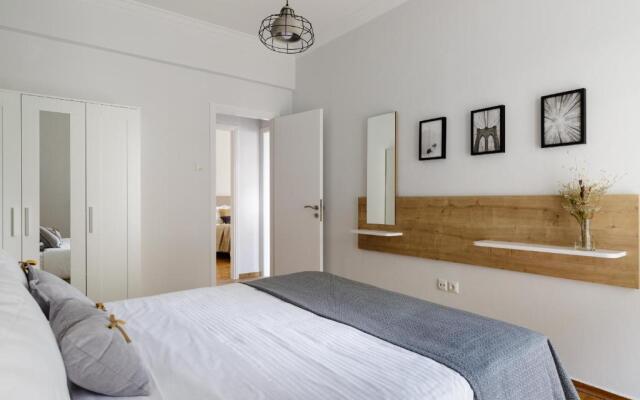 Urban 2BD Apartment in Koukaki by UPSTREET