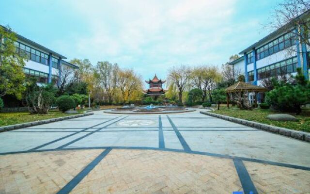 Zhisheng Hot Spring Guest Reception Center (Zhisheng Hot Spring Resort No.1 Building)