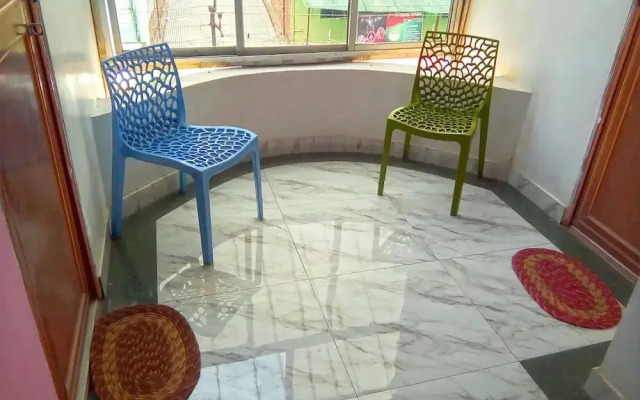 Maharaja Palace by OYO Rooms