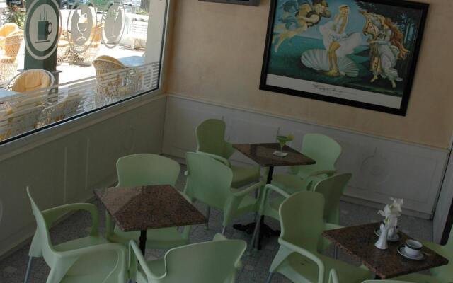 Hotel Mayurca