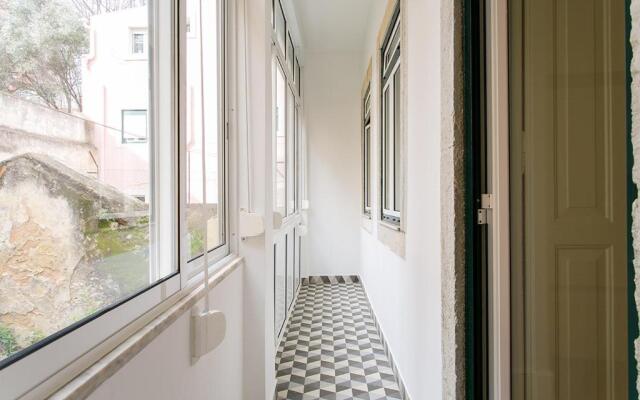 LovelyStay - Cozy 3BDR Apartment in Estrela