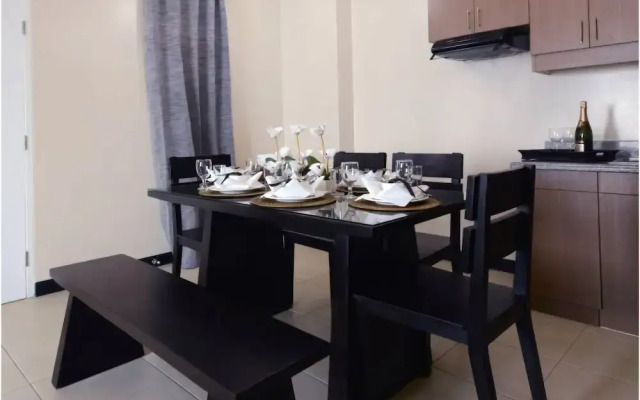 Home Edge Accommodations at Tivoli Garden Residences