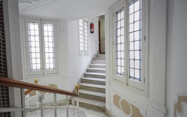 LEEWAYS APARTMENT VII in ALCALÁ 99